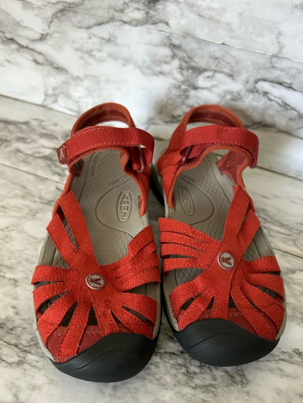 Keen Rose Sandals Women’s 8 burnt orange color Sport Hiking Water Shoes